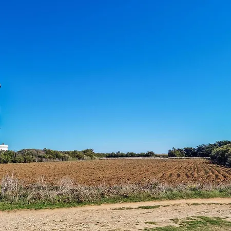 Casa vacanze 2 Bedroom Awesome In *